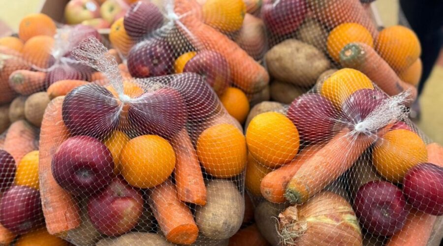 A cheaper way to buy local produce returns after funding cuts