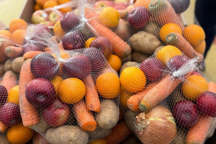 A cheaper way to buy local produce returns after funding cuts
