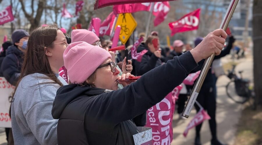 Province asks union to let members vote on offer as strike approaches