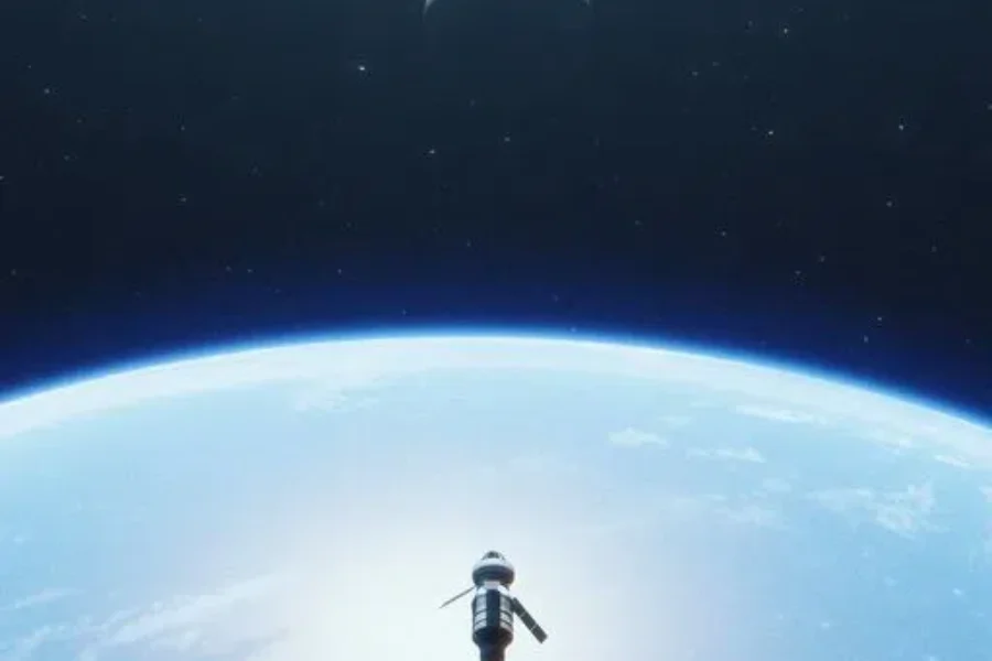 Canadian astronaut nears moon as Artemis II flyby begins