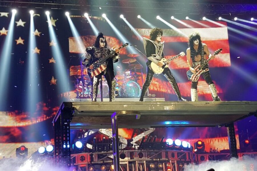 This rock superstar is coming to Nova Scotia