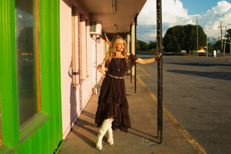 Jolene Harnish: A rising Canadian country artist turning heads across the East Coast + a look at upcoming live shows