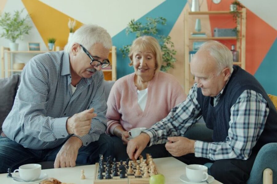 New members wanted for a provincial seniors’ group