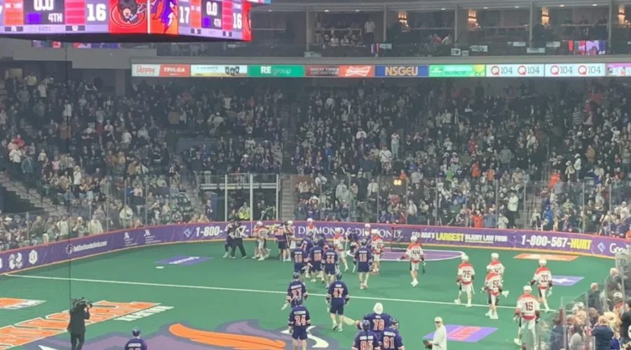 Toronto overtakes Thunderbirds in first game of NLL final