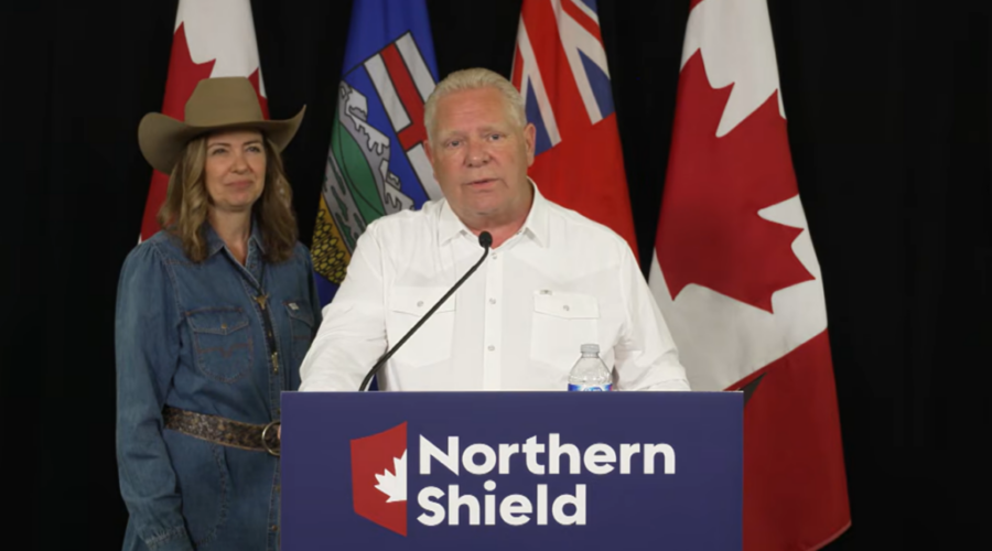 Proposed route identified for oil pipeline between Alberta and Ontario; potential expansion to Maritimes