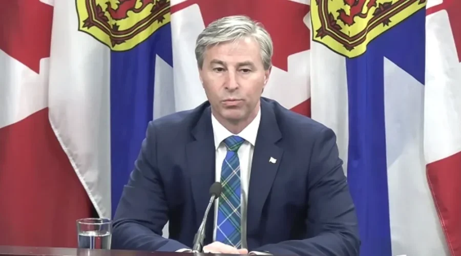 Man released on bail after premier’s windshield smashed