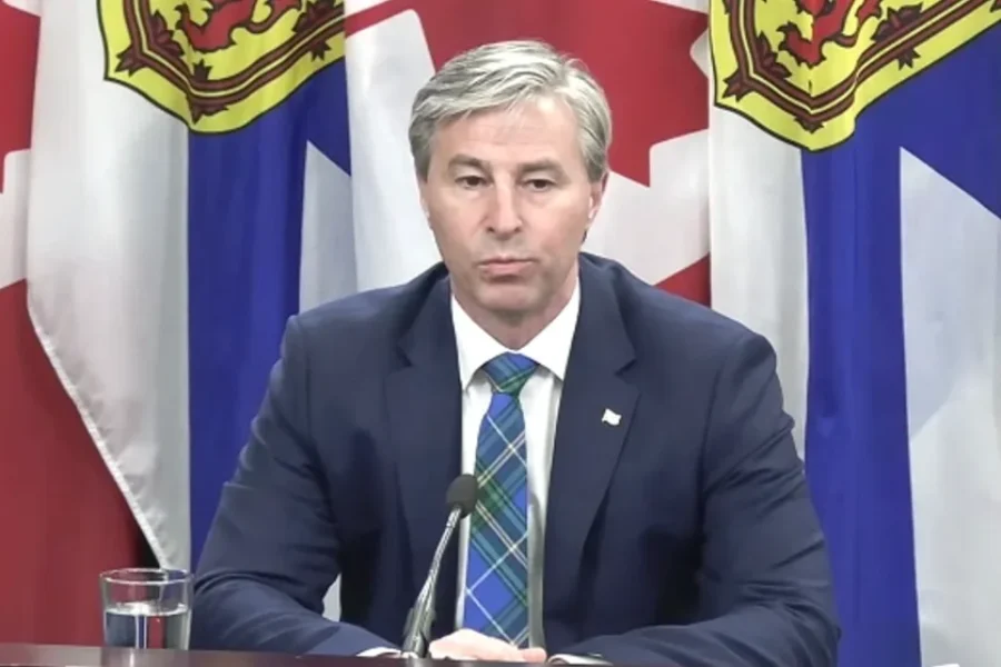 Man released on bail after premier’s windshield smashed