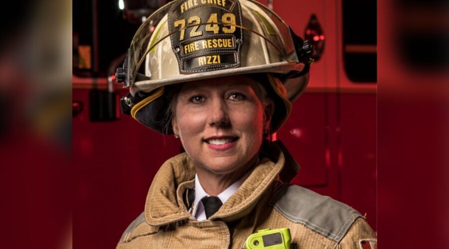 Deryn Rizzi officially takes over as Halifax’s new fire chief
