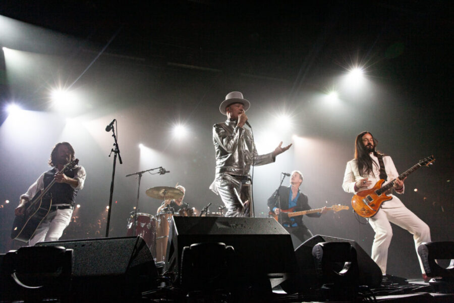 10 Years Later: Canada Relives The Tragically Hip’s Final Concert